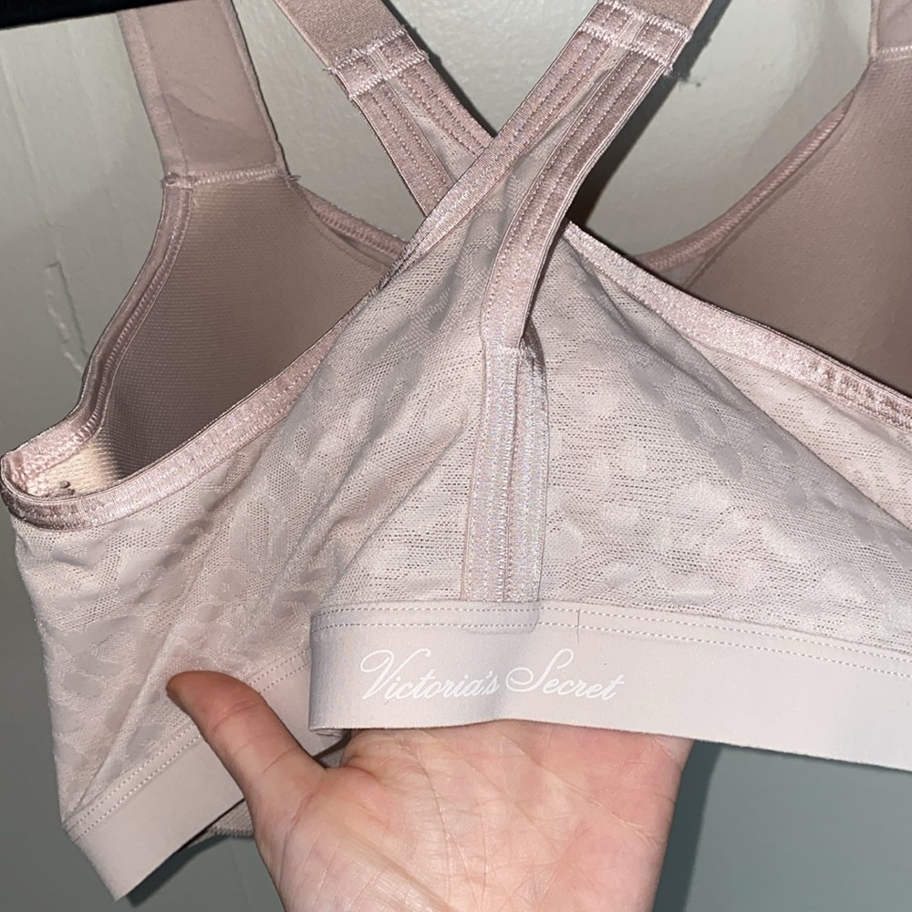 🎱Victoria’s Secret Knockout Front-Close Sports Bra Pink Leopard Women’s! - Picture 4 of 8